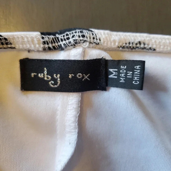 RUBY ROX | Floral Fit & Flare Dress sz M - Picture 8 of 10